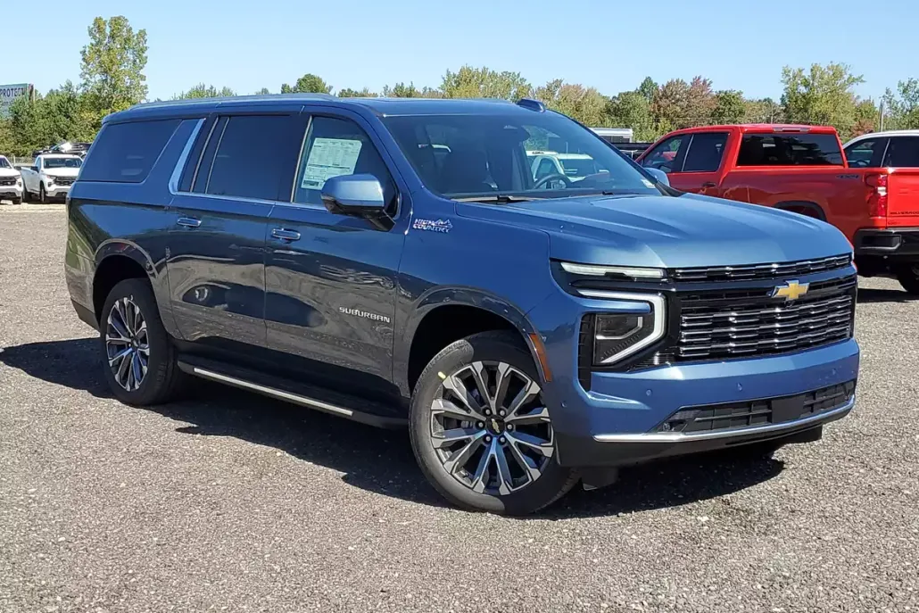 2026 Chevrolet Suburban High Country photo 1