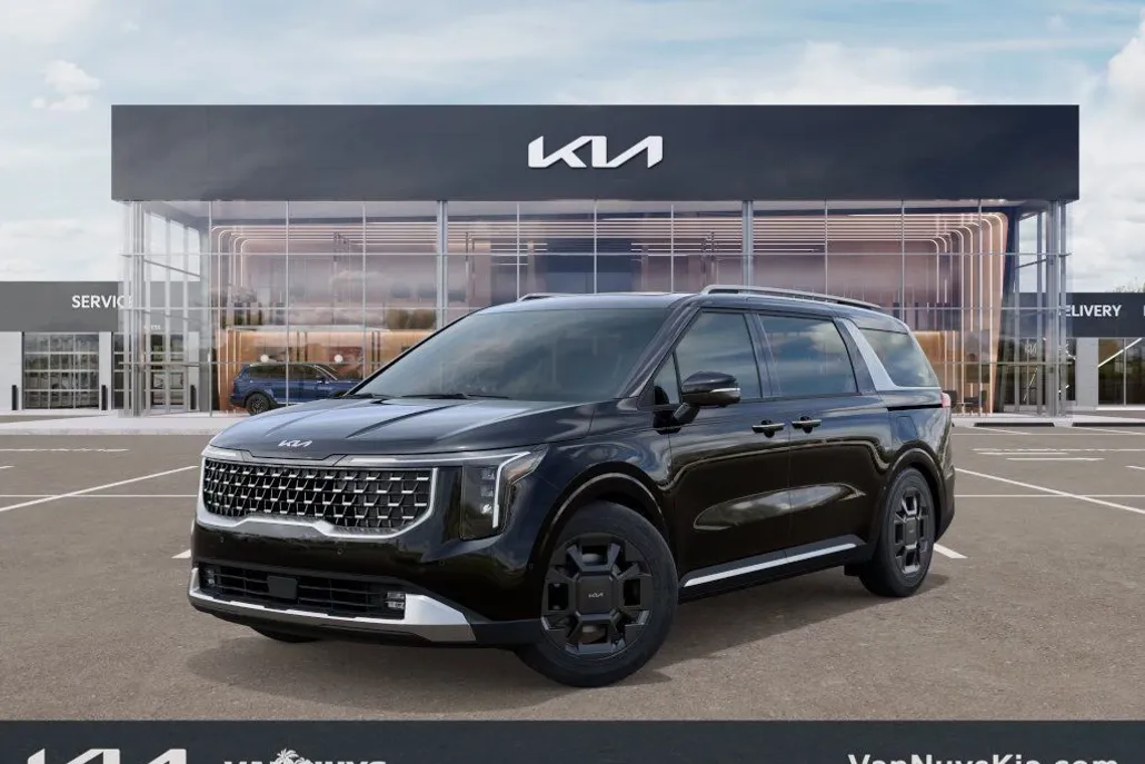 2026 Kia Carnival SX photo 1
