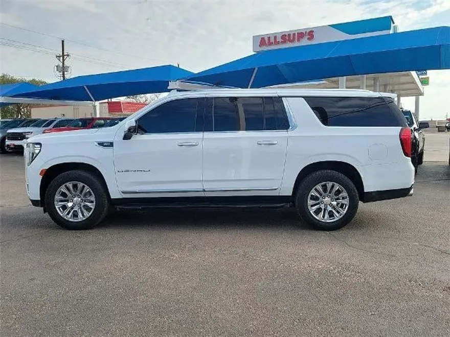 2022 Gmc Yukon XL Denali photo 1