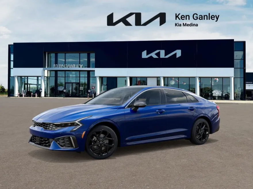 2026 Kia K5 GT-Line photo 1