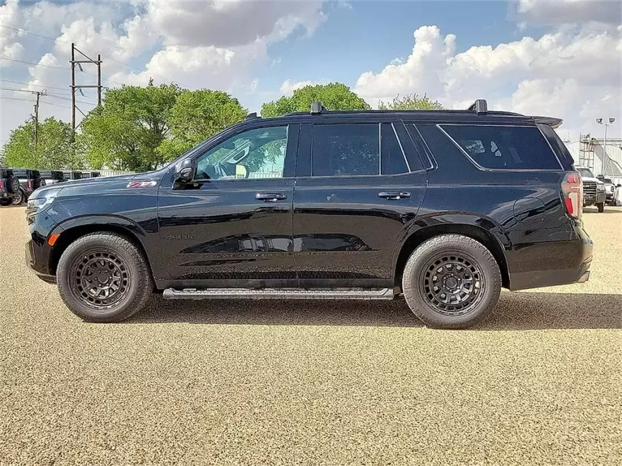 2022 Chevrolet Tahoe Z71 photo 1