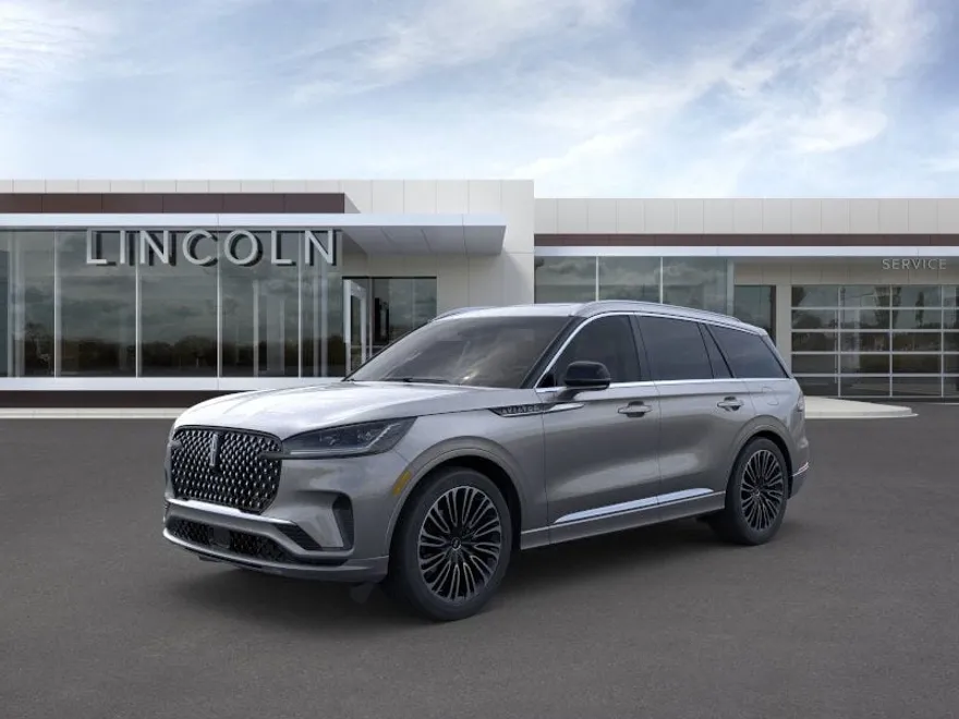 2025 Lincoln Aviator Black Label photo 1