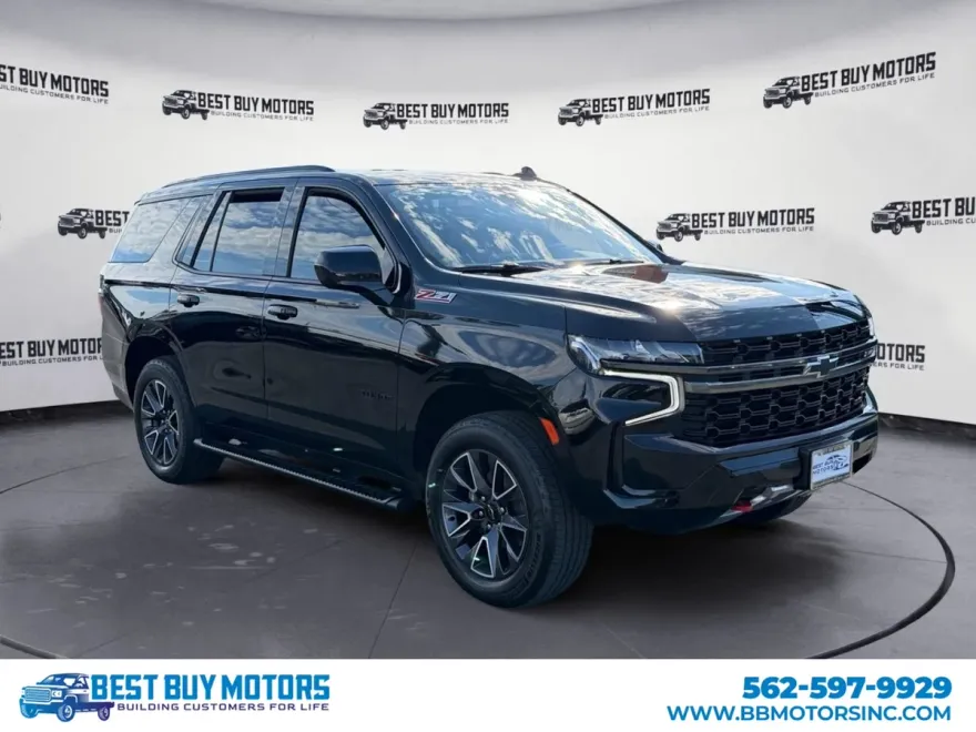 2021 Chevrolet Tahoe Z71 photo 1