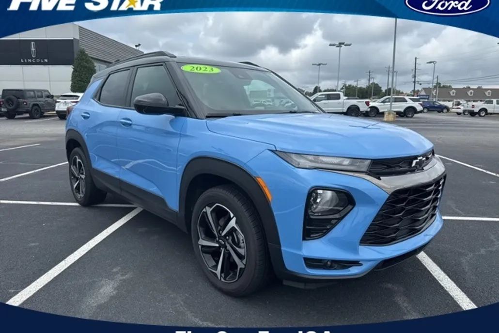 2023 Chevrolet Trailblazer RS photo 1