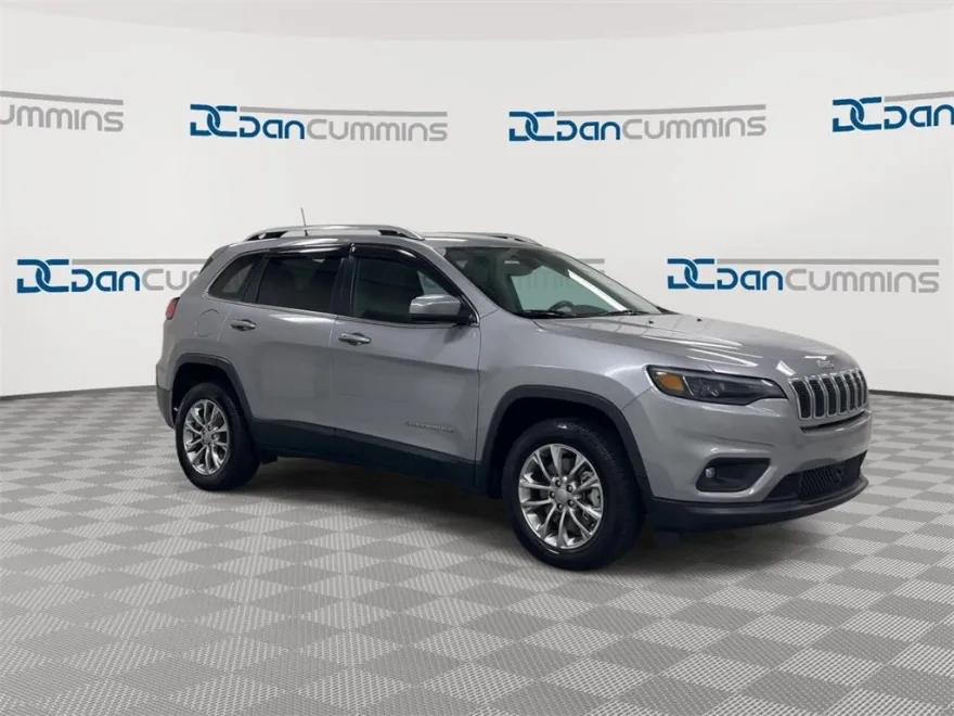2021 Jeep Cherokee Latitude Lux photo 1