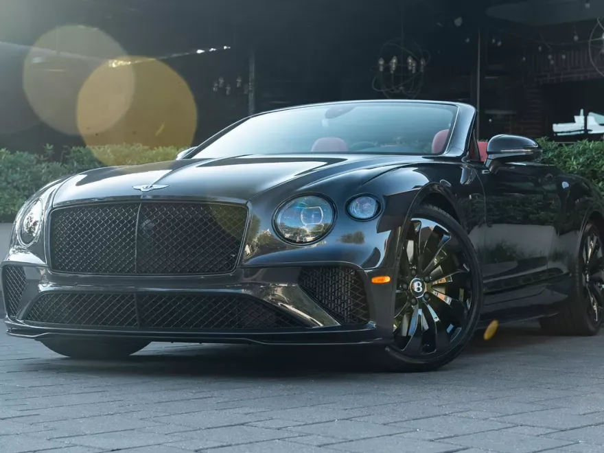 2024 Bentley Continental GTC photo 1