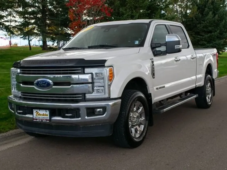 2018 Ford F-350 Lariat photo 1