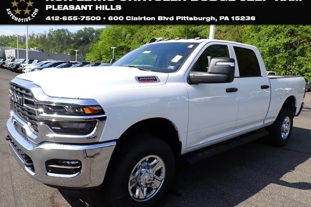 2025 Ram 2500 Tradesman photo 1