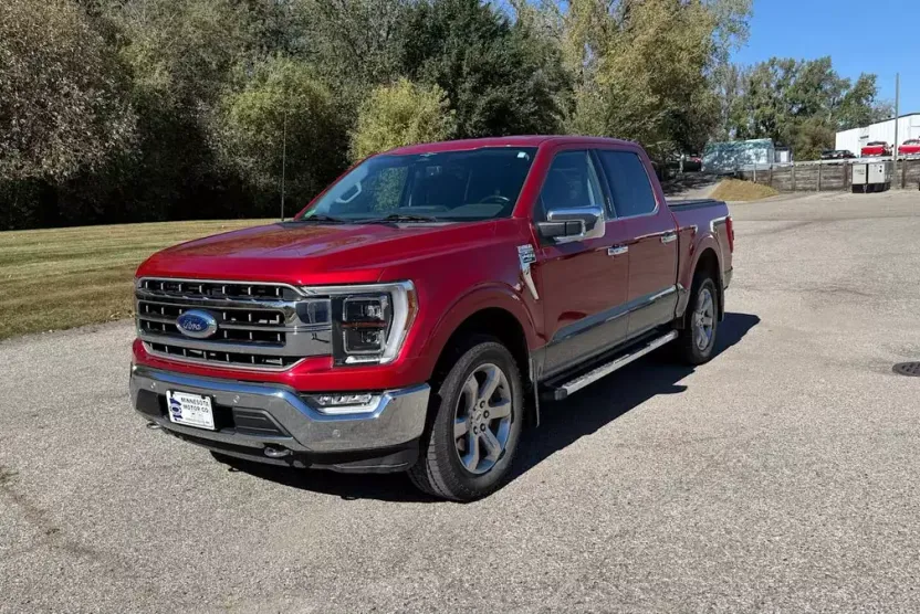 2023 Ford F-150 Lariat photo 1