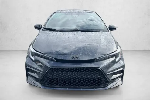 2025 Toyota Corolla SE photo 2