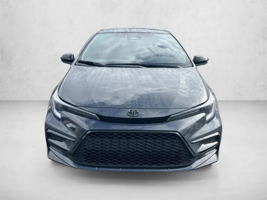 2025 Toyota Corolla SE photo 2