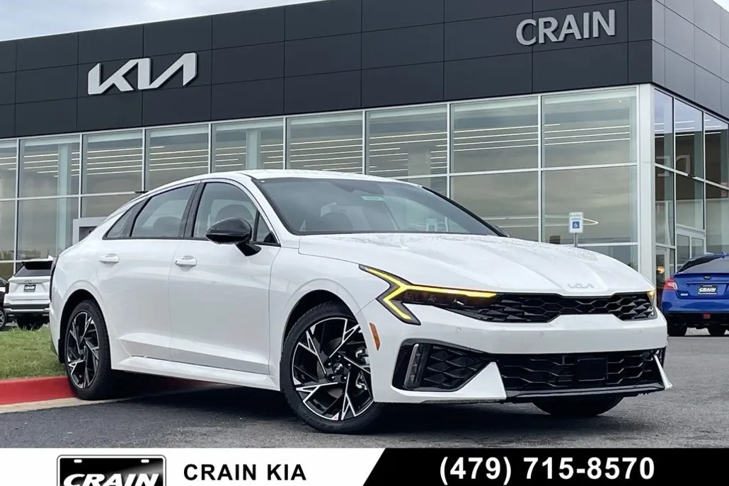 2026 Kia K5 GT-Line photo 1