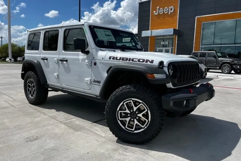 2025 Jeep Wrangler Rubicon photo 1