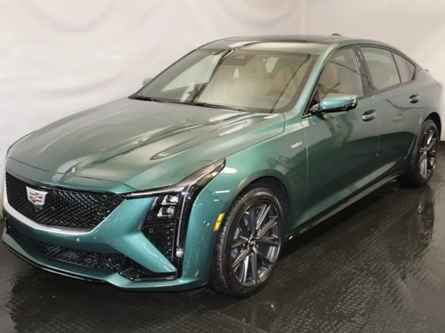 2025 Cadillac CT5 V photo 1