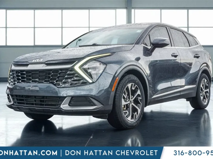 2023 Kia Sportage EX photo 1