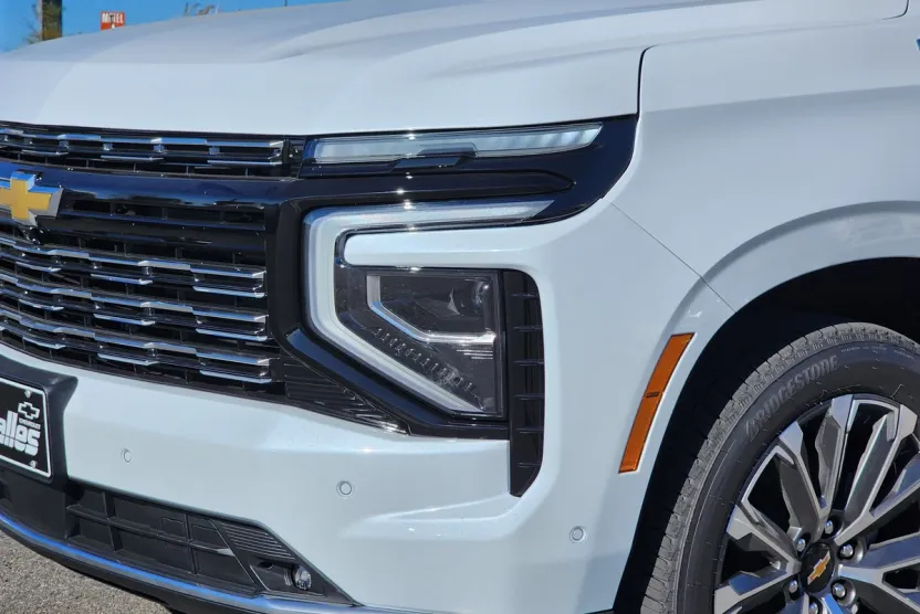 2026 Chevrolet Tahoe High Country photo 1