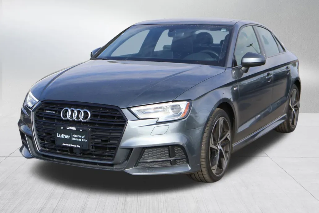 2020 Audi A3 S line Premium photo 1