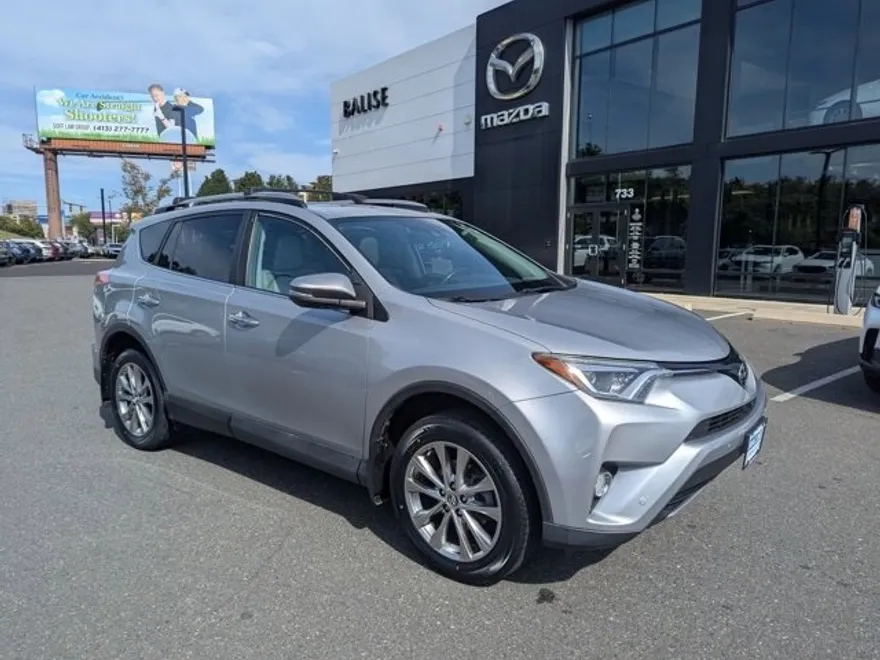 2017 Toyota RAV4 Limited SE Platinum photo 1