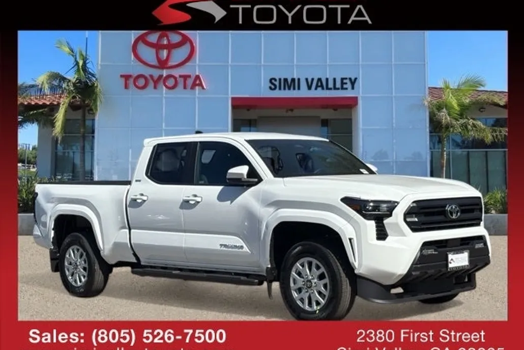 2025 Toyota Tacoma SR5 photo 1