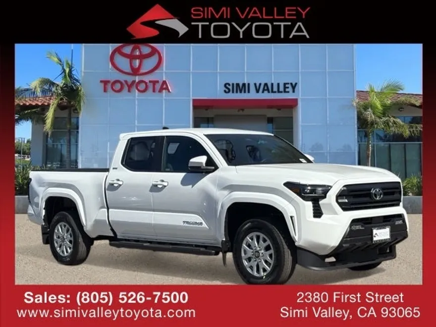 2025 Toyota Tacoma SR5 photo 1