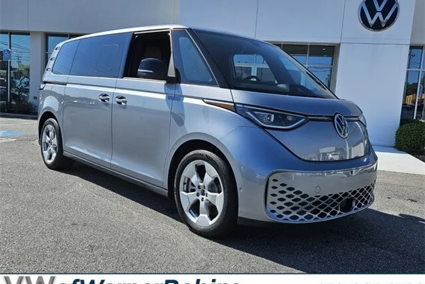2025 Volkswagen ID. Buzz Pro Plus photo 1