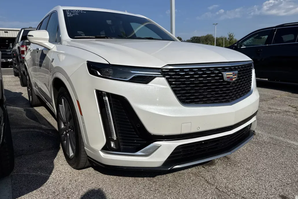2021 Cadillac XT6 Premium Luxury photo 1