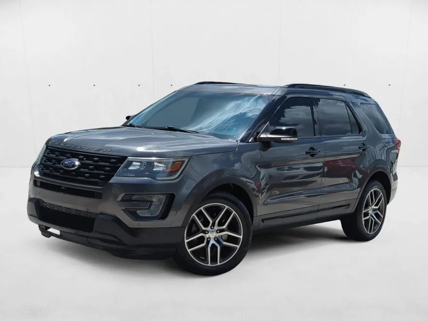 2016 Ford Explorer Sport photo 1