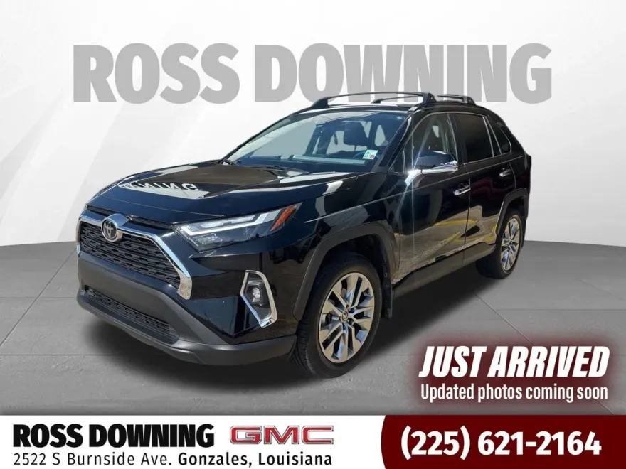 2024 Toyota RAV4 XLE Premium photo 1