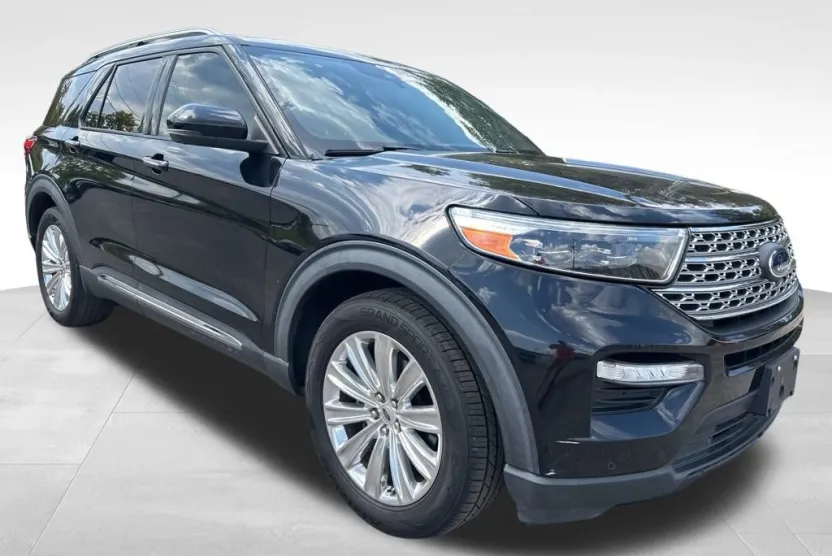 2020 Ford Explorer Limited photo 1