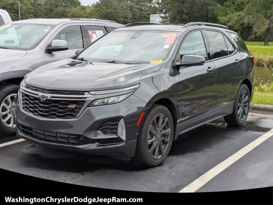 2022 Chevrolet Equinox RS photo 1