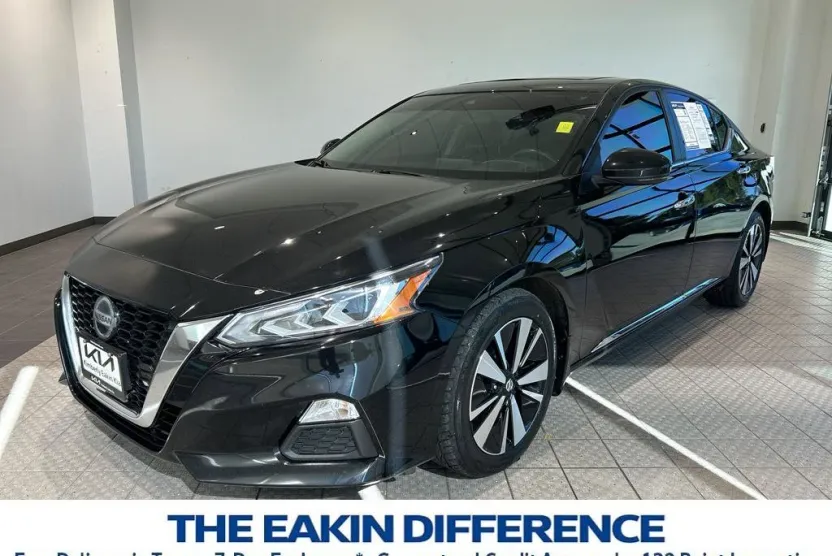 2022 Nissan Altima 2.5 SV photo 1