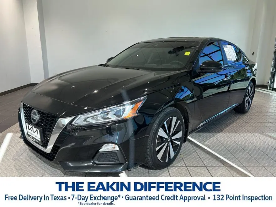 2022 Nissan Altima 2.5 SV photo 1