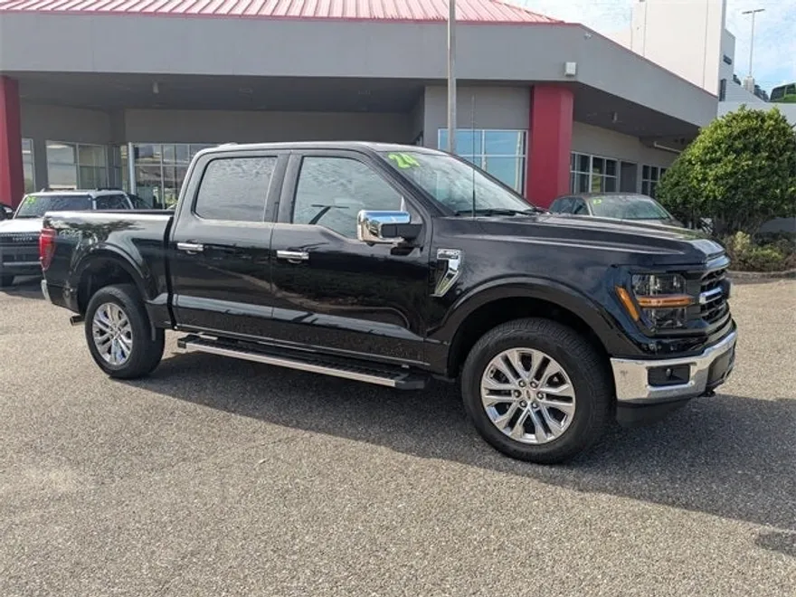 2024 Ford F-150 XLT photo 1