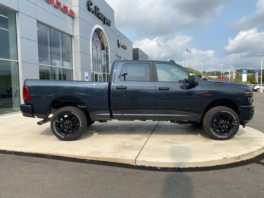 2026 Ram 2500 Big Horn photo 1