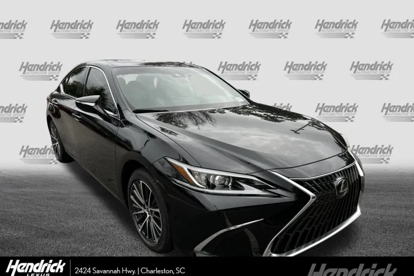 2025 Lexus ES 300h photo 1
