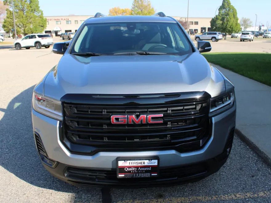 2023 Gmc Acadia SLE photo 1