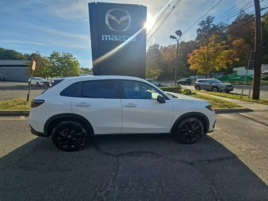 2023 Honda HR-V Sport photo 1