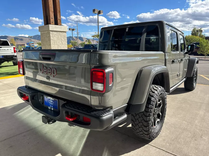 2022 Jeep Gladiator Rubicon photo 1
