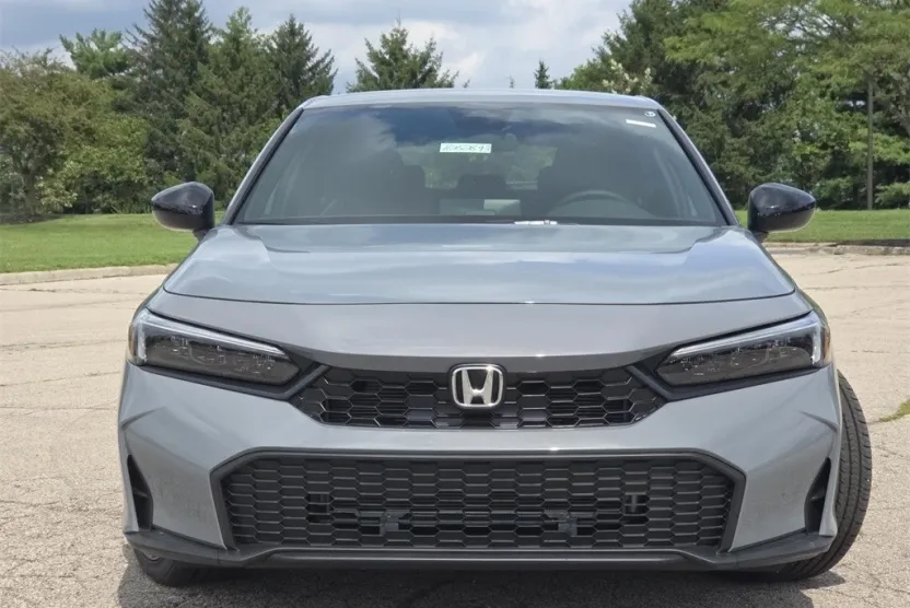 2025 Honda Civic Sport photo 1