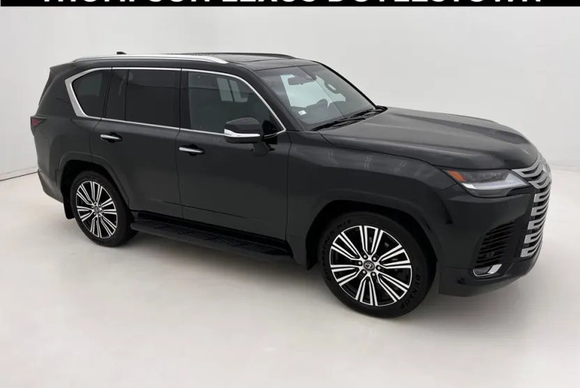 2025 Lexus LX 600 Luxury photo 1