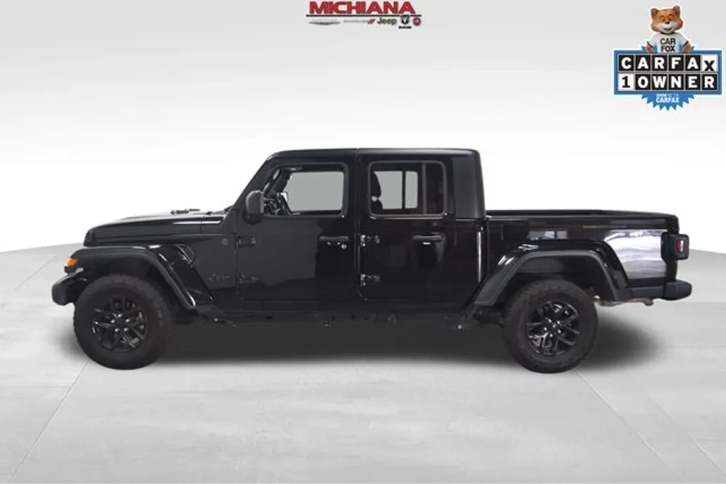 2022 Jeep Gladiator Sport photo 1