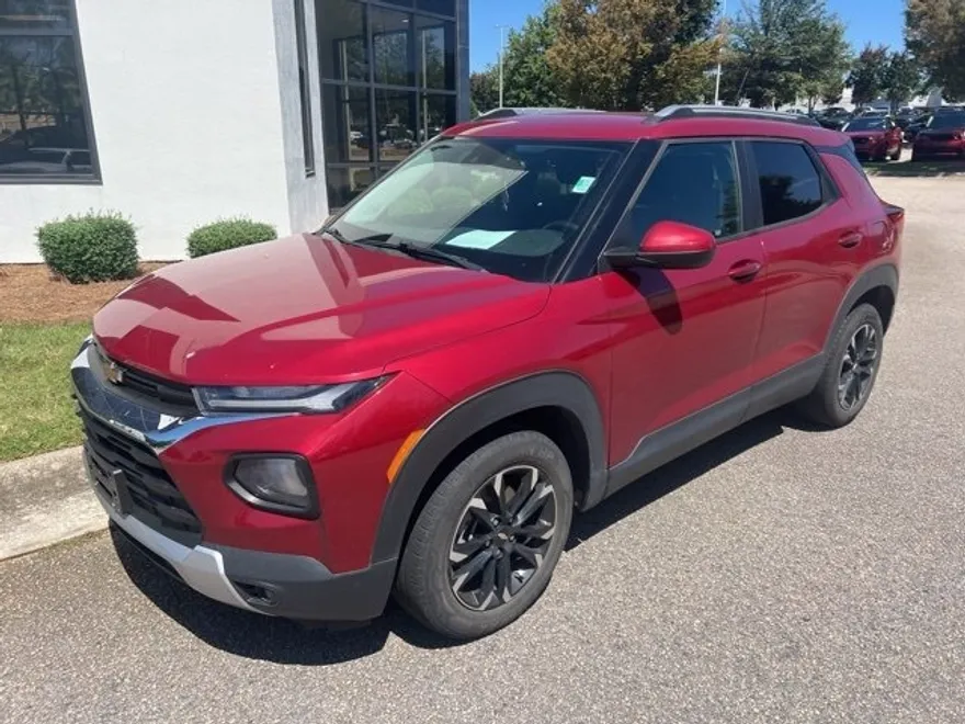 2021 Chevrolet Trailblazer LT photo 1