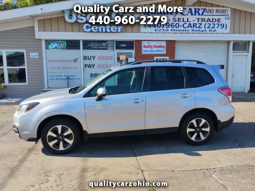 2017 Subaru Forester 2.5i Premium photo 1