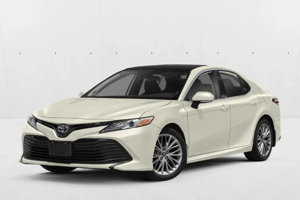 2020 Toyota Camry XLE photo 1