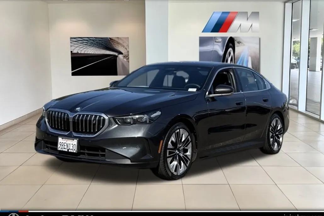 2025 Bmw i5 eDrive40 photo 1