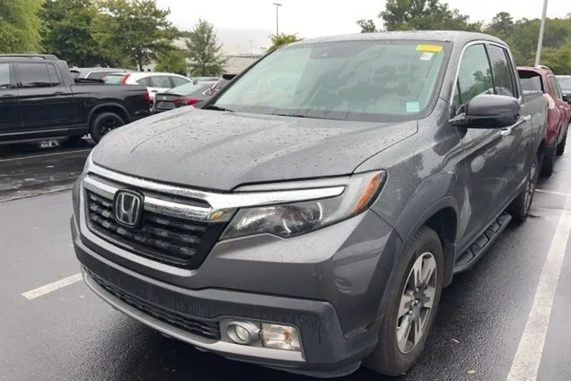 2019 Honda Ridgeline RTL-E photo 1
