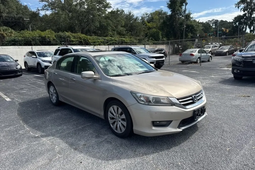 2015 Honda Accord EX-L photo 1