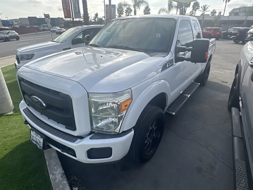 2013 Ford F-250 XL photo 1