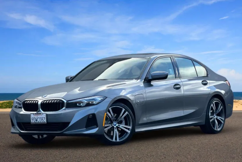 2023 Bmw 330e xDrive photo 1