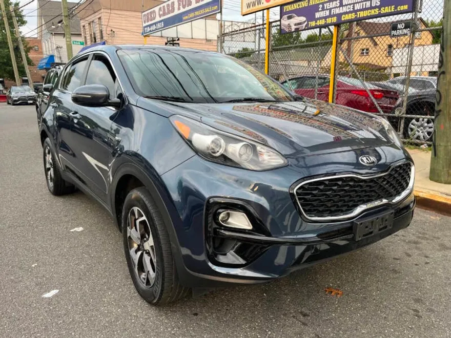 2020 Kia Sportage LX photo 1